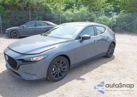 2025 Mazda Mazda3 Hatchback 2.5 S Carbon Edition z USA, uszkodzony, nr VIN JM1BPBLM5S1772795